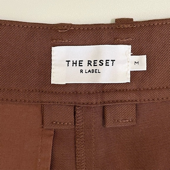 The Reset Eco Slouchy Trouser Pleat Front Tencel Lyocell Pant Cedar Brown Medium - Picture 9 of 11